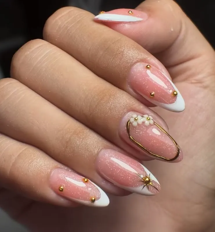 MODA NAILS & THREADING .”El lugar más CHIC para concentirte “ — Nail salon in McAllen